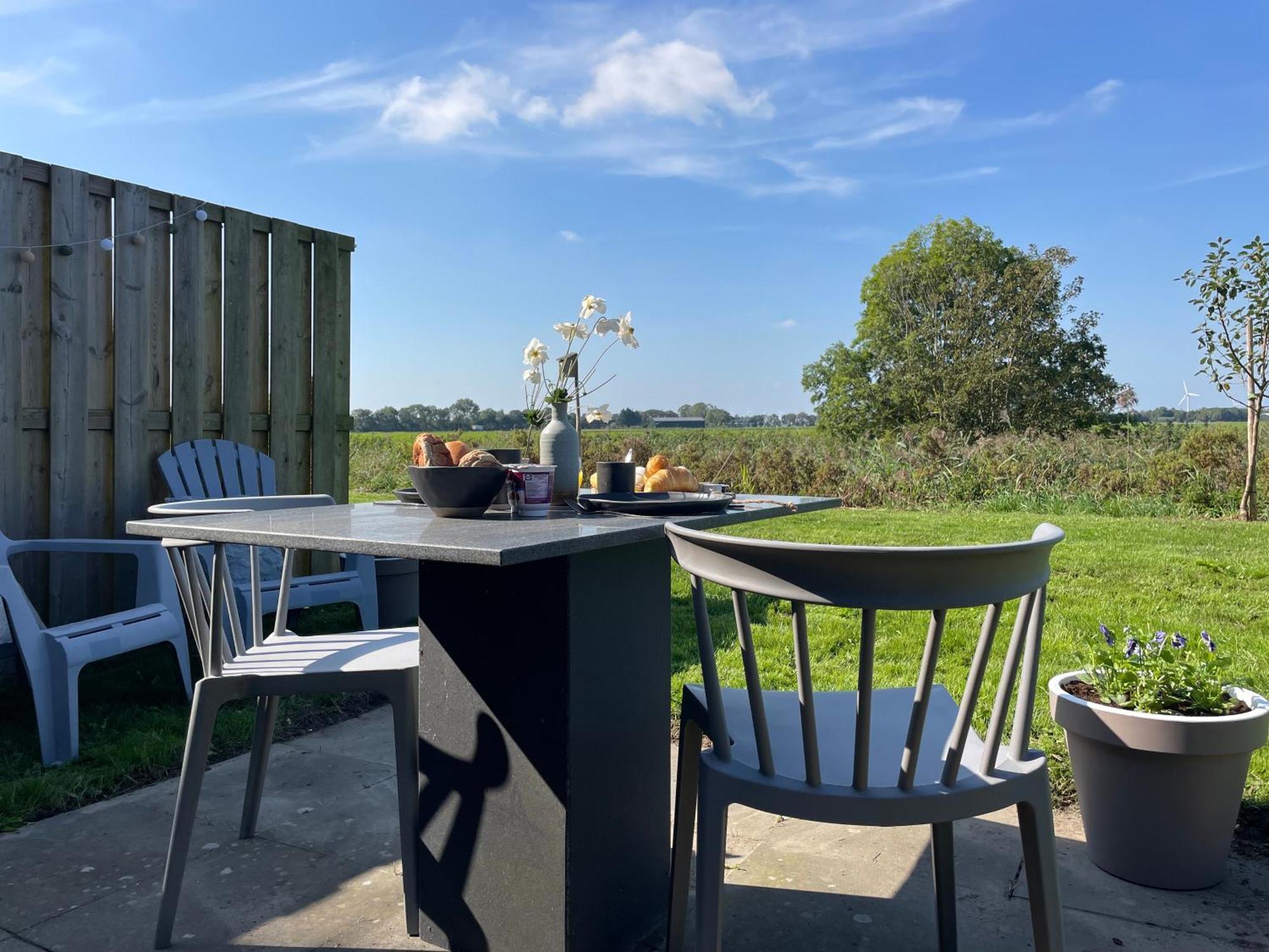 Hotelhuisjes Medemblik فيرينغْئِفيرف المظهر الخارجي الصورة