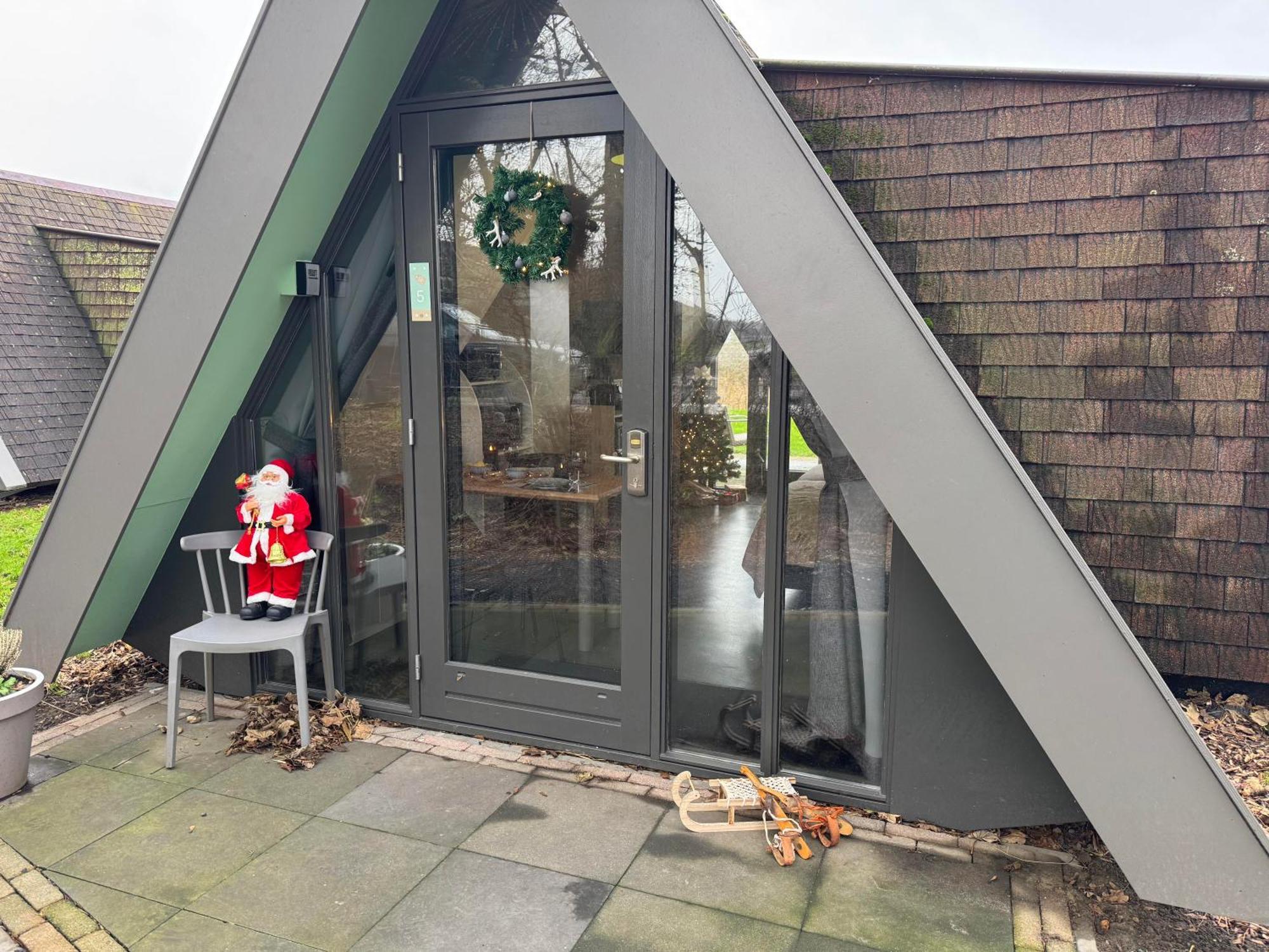 Hotelhuisjes Medemblik فيرينغْئِفيرف المظهر الخارجي الصورة