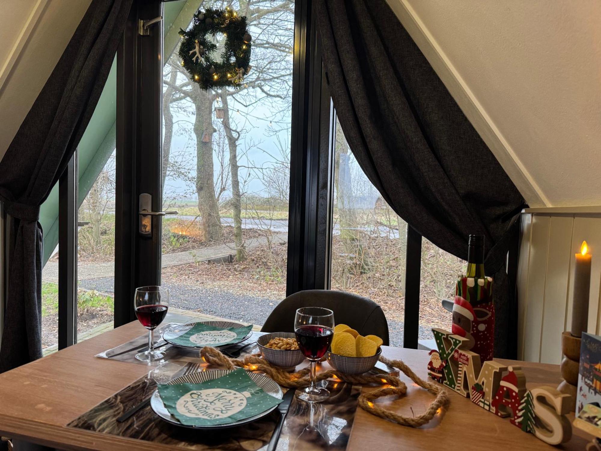 Hotelhuisjes Medemblik فيرينغْئِفيرف المظهر الخارجي الصورة